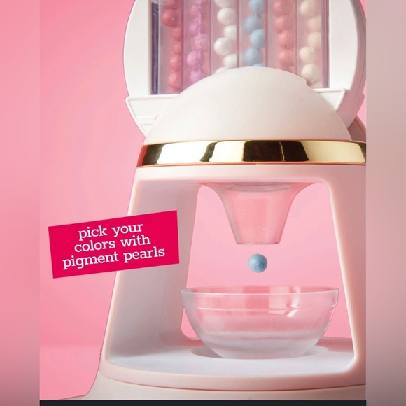 Rainbow lip gloss Maker. flawless custom make up by Geoffreys toy box. Brand New - Picture 6 of 11